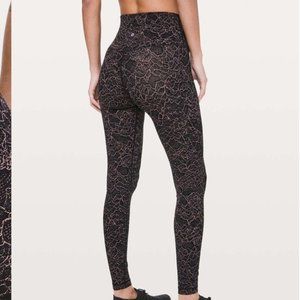 LULULEMON | Women's Rose Print Align Legging | 7/8 Black and Pink